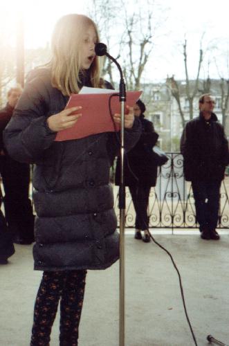 Sarah GOLÉO, au jardin des Prébendes, le 29 mars 2000.