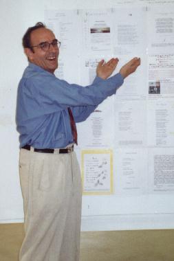 Guy BACQUIÉ au Mur de poésie de Tours 2001.
