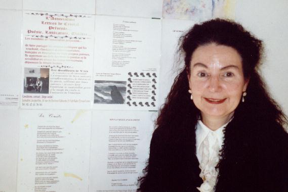 Jacqueline LEMAÎTRE au Mur de poésie de Tours 2001.