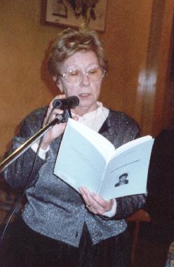 Valentine MAGÈVE au Banquet de la poésie de Tours, le 24 mars 2001.