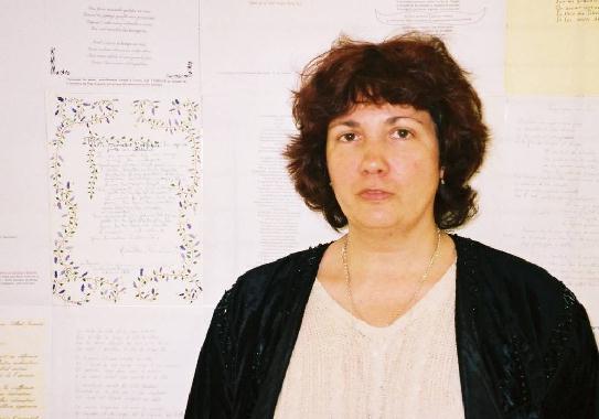 Mireille FERREIRA au "Mur de poésie de Tours" 2002.