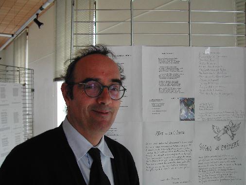 Guy BACQUIÉ au Mur de poésie de Tours 2003.