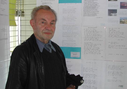 André GODREAU au Mur de poésie de Tours 2003.