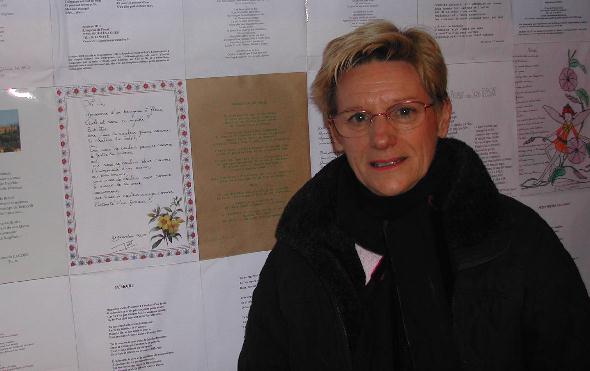 Nicole LANGLET au Mur de poésie de Tours 2004.