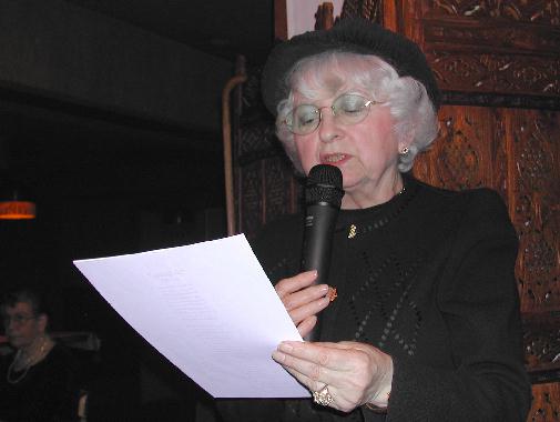 Yvette OSTERMANN au Banquet de la poésie, le 12 mars 2006 à Tours.