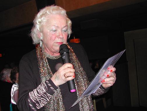 Irna TUCI-DUBREUIL au Banquet de la poésie, le 12 mars 2006 à Tours.