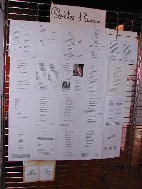 Panneau des poètes d'Europe, exposé au Mur de poésie de Tours 2006.