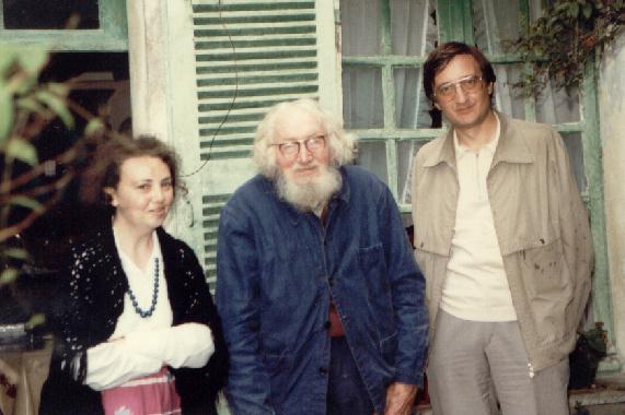Eugne BIZEAU, le 5 septembre 1985,  102 ans, avec Catherine RAULT-CROSNIER et Rgis CROSNIER.