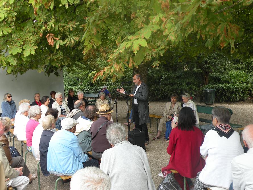 Une partie du public lors de la Rencontre littéraire consacrée à Richard Forestier, le 24 août 2018.